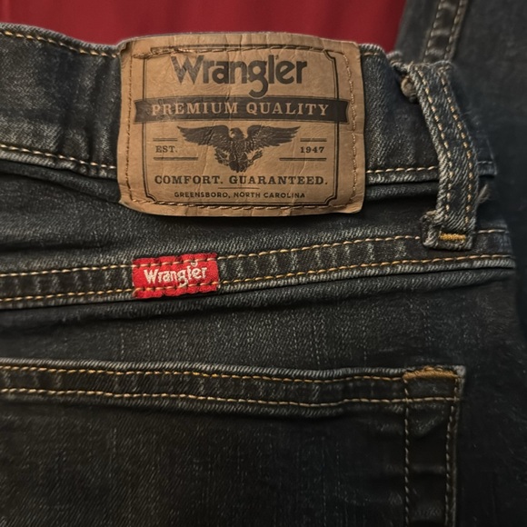 Wrangler Men’s Athletic Fit size: 32 x 32 - Picture 5 of 5